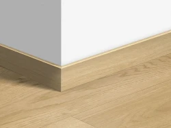 Listwa przypodłogowa Quick-Step 58mm - WINYL ALPHA (w kolorze podłogi)