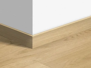 Listwa przypodłogowa Quick-Step 58mm - WINYL ALPHA (w kolorze podłogi)